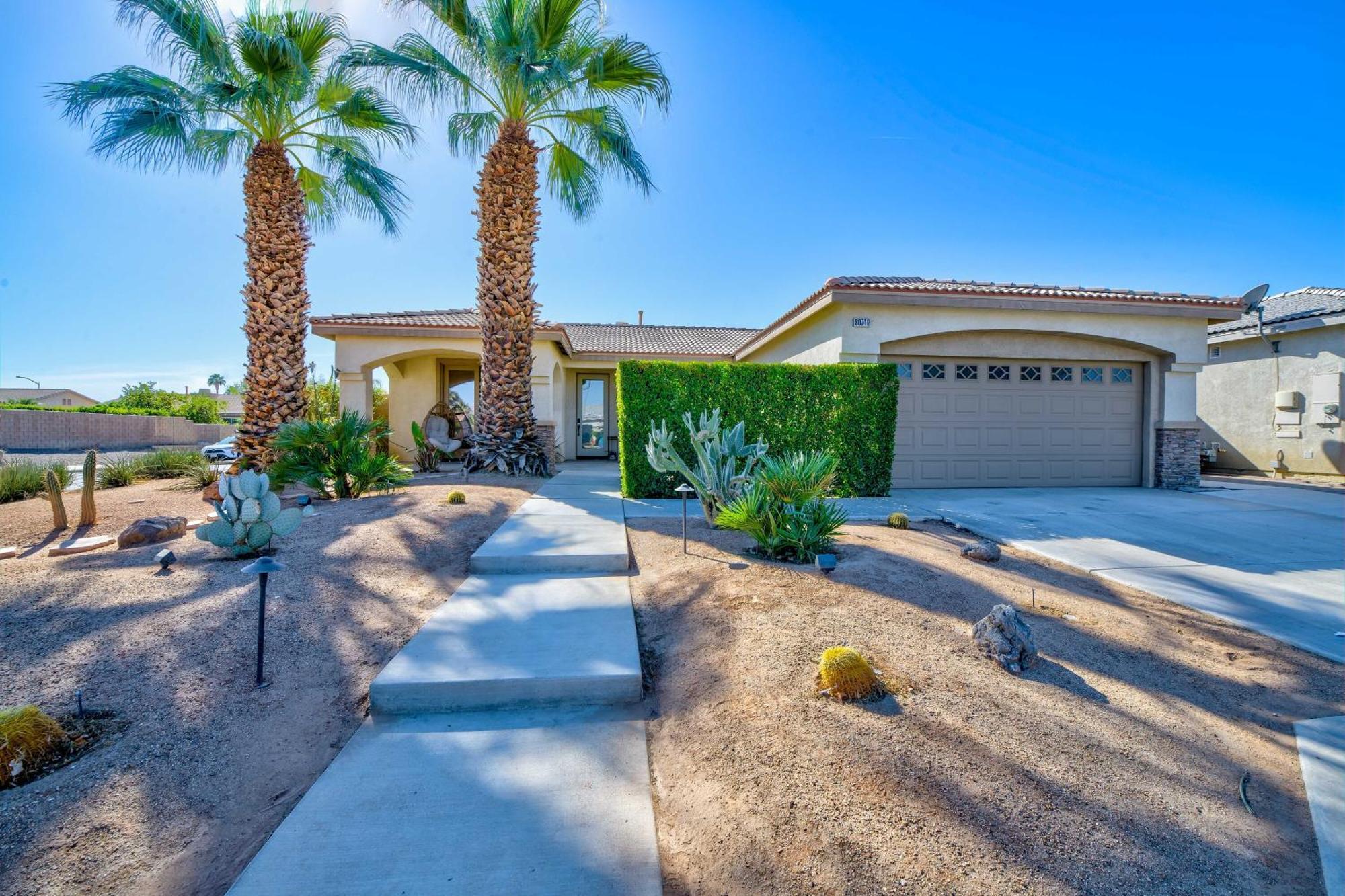 Casa Desert Muse With Heated Pool Spa Firepit Mini Golf And Games Индио Экстерьер фото